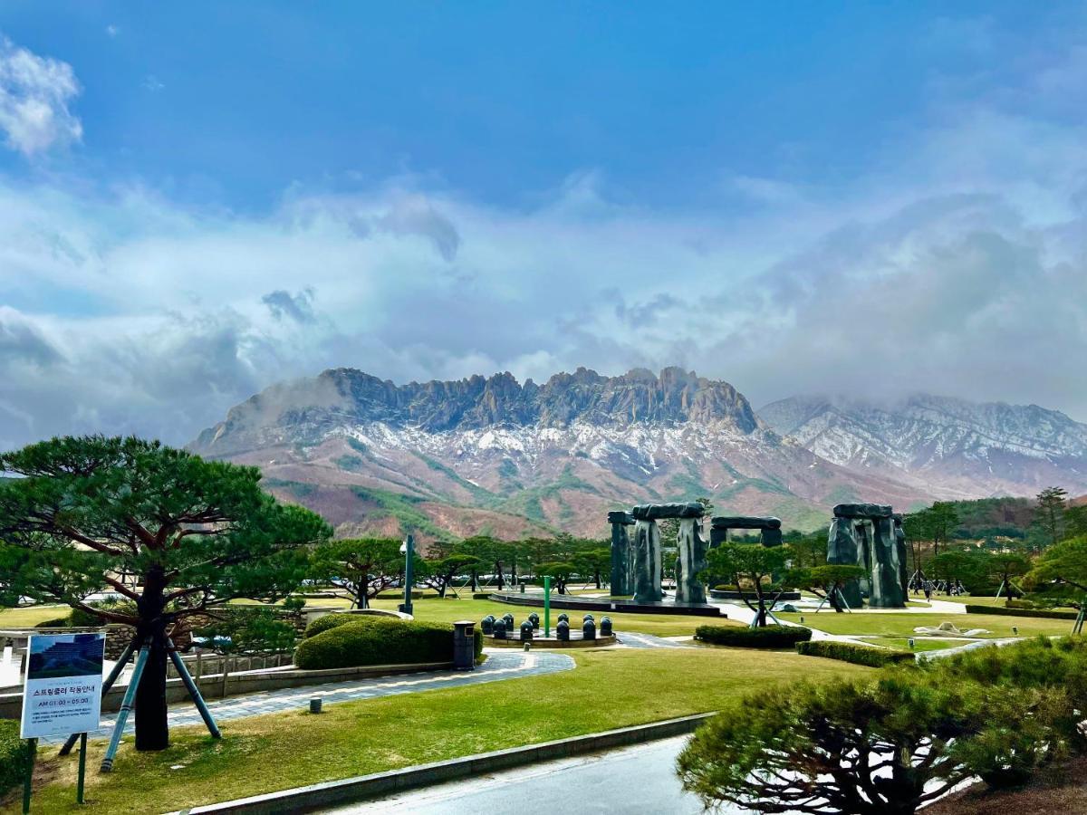 Hotel Sono Felice Delpino Sokcho Esterno foto